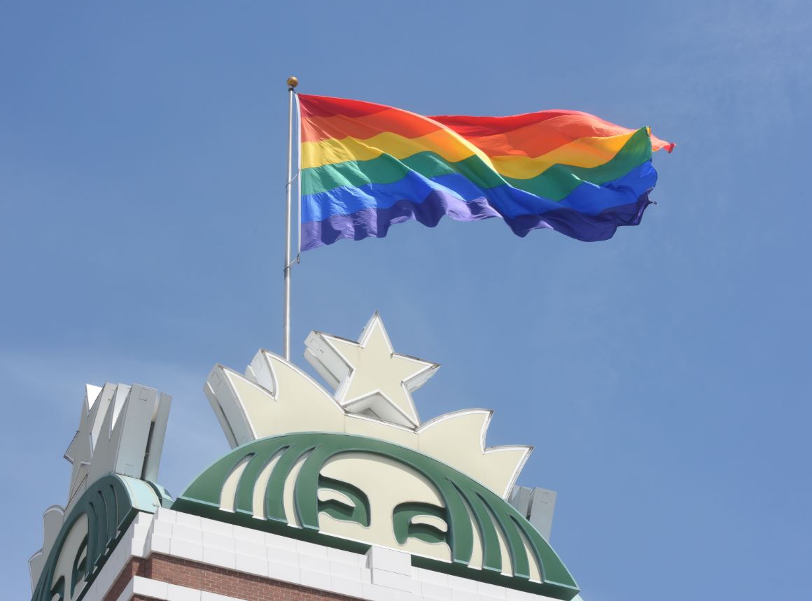 Starbucks News tweet media