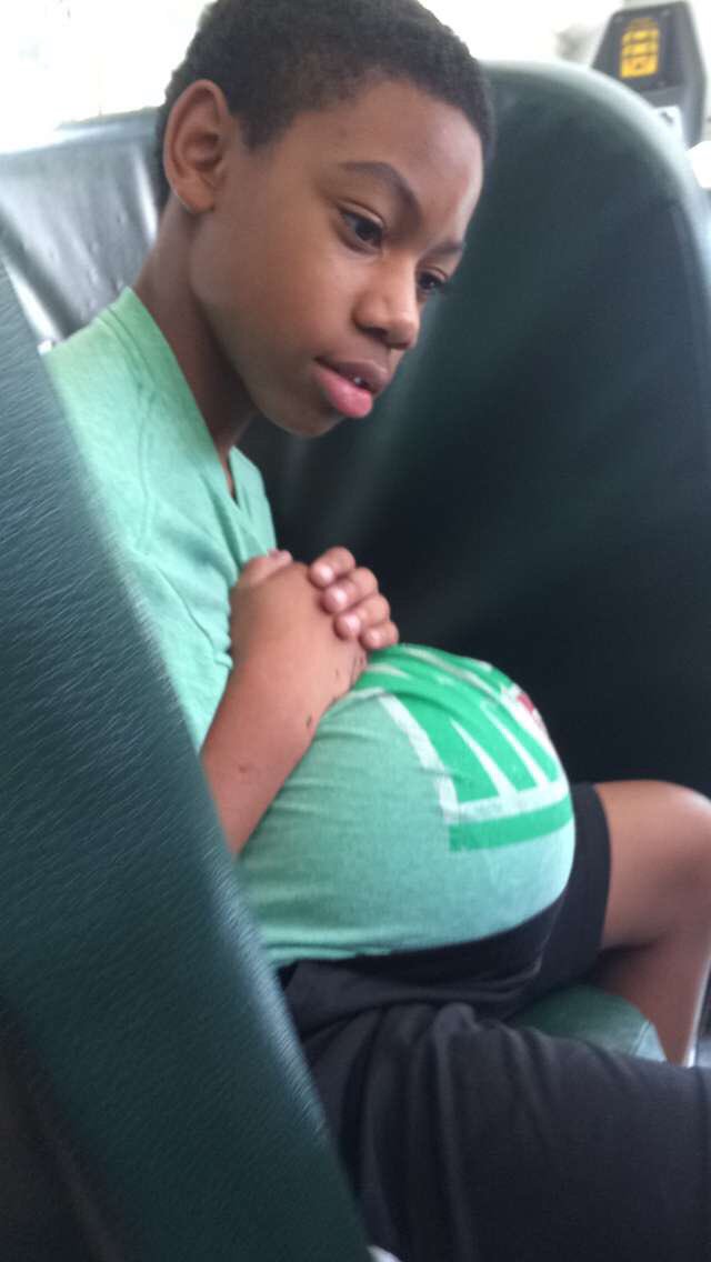 ApplauseHumor's tweet image. When you rethinking that last cheeseburger