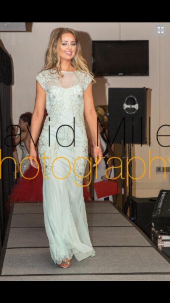 jadebambroughx's tweet photo. #EveningRound #TopModelofSunderland2016 https://t.co/3iNVeHP1YE