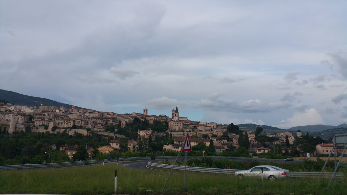 MogadishuSummer's tweet photo. Italy's landscape is just 😍
Roadtrip from Modena to Foligno! https://t.co/Nm3VSzdYsz