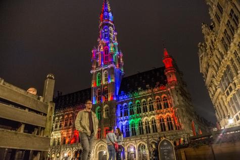 lesoir's tweet photo. #Orlando Hommage aux victimes à Bruxelles  https://t.co/8bsRCyyo8C https://t.co/YMc8caRyqL