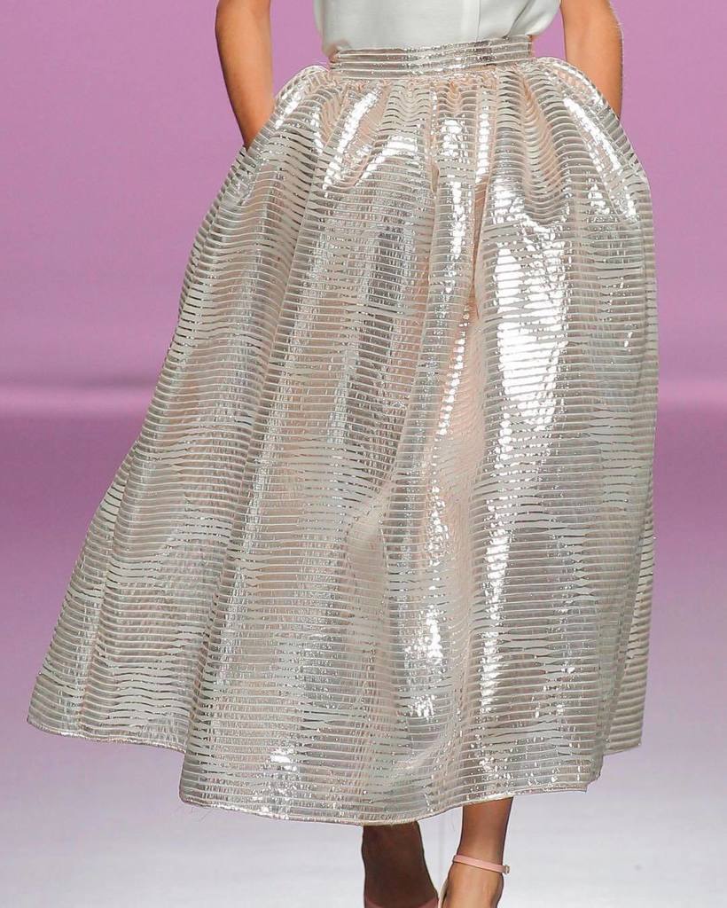 BrooklynPR_LA's tweet photo. Strut your stuff in this glam @the2ndskinco skirt 😍 #the2ndskinco #skirt #shimmer #notallt… https://t.co/Q4oTGjTqgB https://t.co/m0jbXiXUgr
