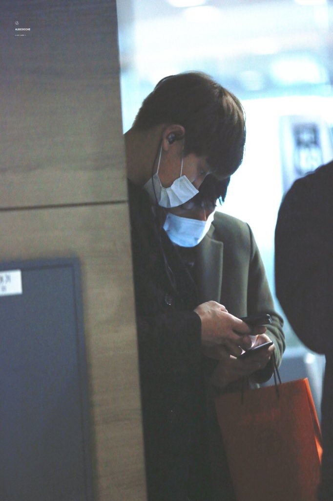 Byunpaioreo's tweet photo. มีความรู้สึกว่าการชอบชานแบคไม่ทำให้รู้สึกผิดหวังเลยเวลาเครียดๆก็เข้าทวิตหาชานแบคมันคือความสุขอะ #614everWithChanBaek https://t.co/8sDPtx7fh8