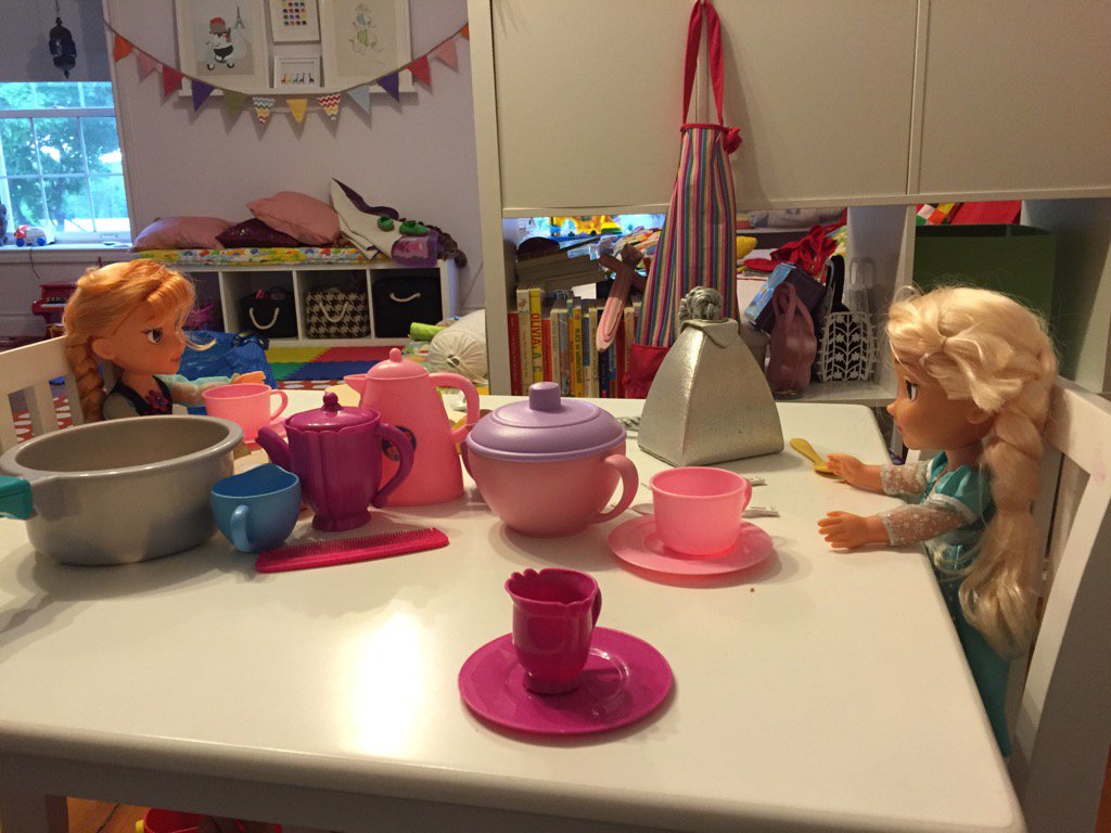 Kev_Arms's tweet photo. My current POV. #truecliche #fatherhood https://t.co/rPauDFLJqH