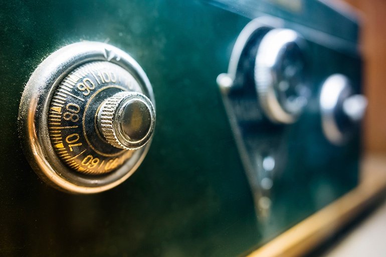 FinancialHealth's tweet image. 5 medical practice management tips to reduce risk of fraud hubs.ly/H03h_jn0 by @FinancialHealth