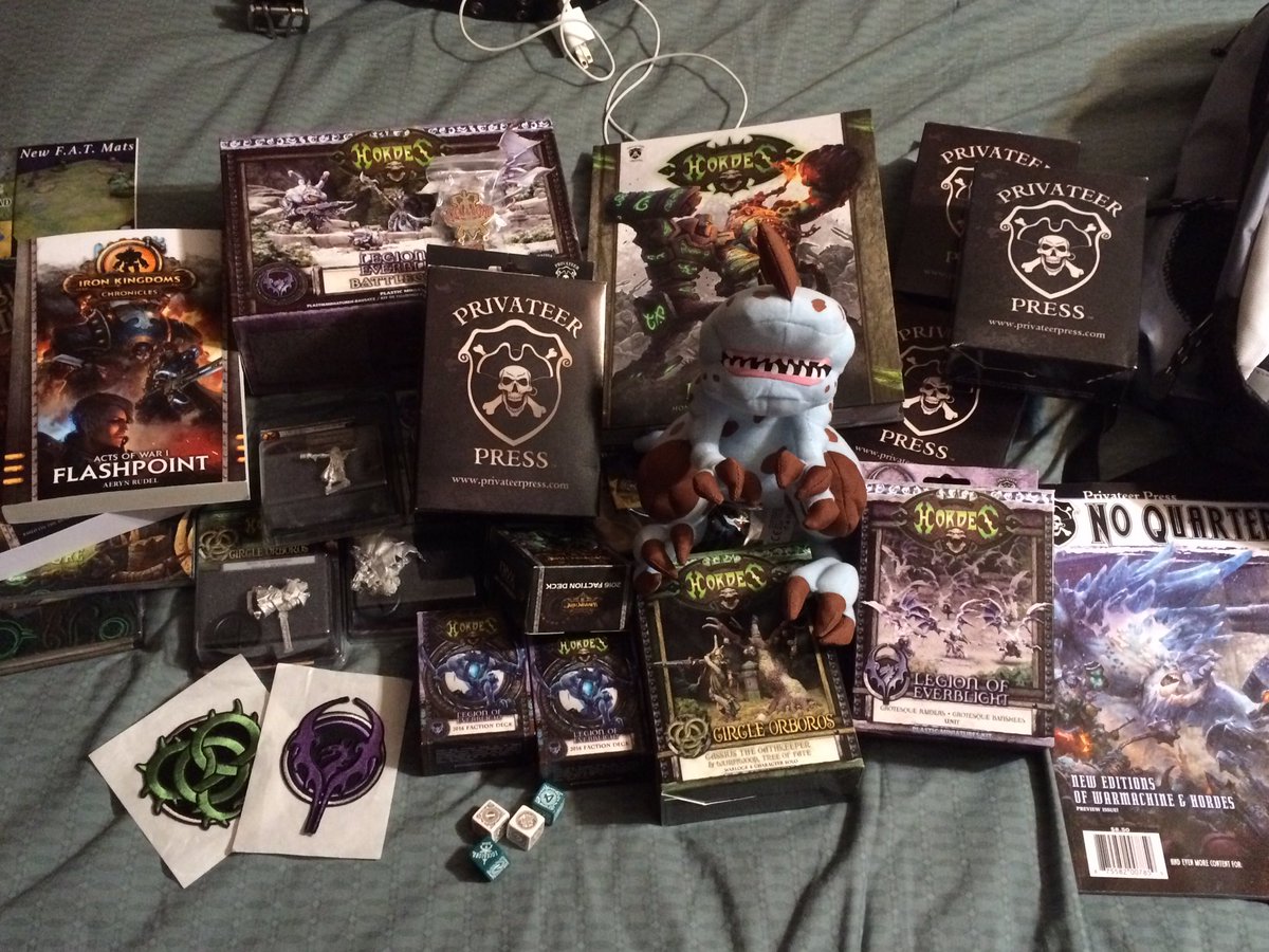 eldersaurusfen's tweet photo. @privateerpress Mr. Chompy says it's time to enjoy the spoils of war! #allnewwar #Lockandload2016 https://t.co/sZBd2mlbGl
