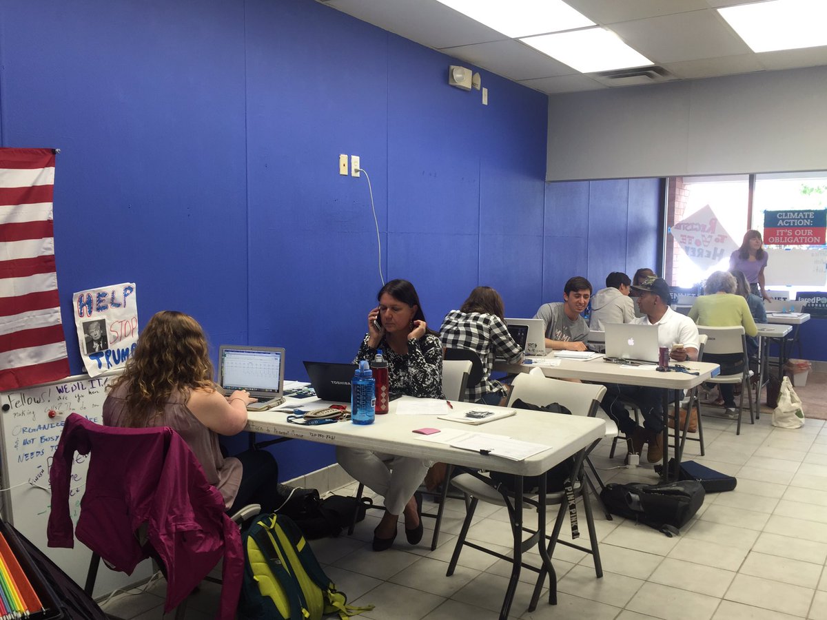 _DCAndres's tweet photo. Full house in #Boulder @coloradodems office! Sign up 4 our Nat'l Weekend of Action or Pride? https://t.co/00fVguoS31 https://t.co/H33tYCi3MD