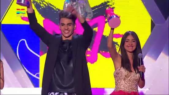 TeamRoedoras's tweet photo. Felicidades a @soyalannavarro  por su match perfecto! https://t.co/k4SBhob4YW