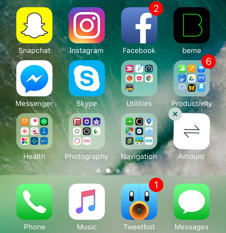 dordio's tweet image. If you edit the layout inside a folder and take the app outside, the rest of the apps do not shake. 
#iOS10Bugs