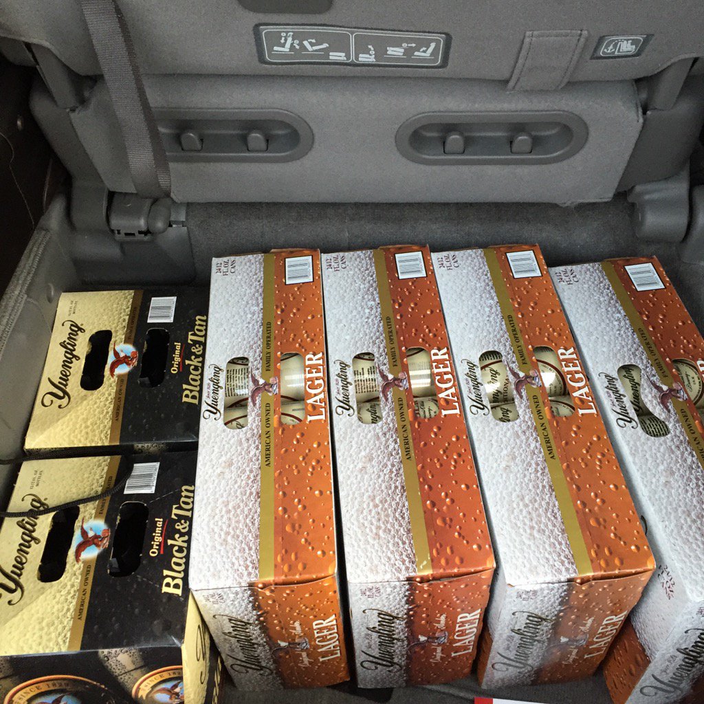 sarahemeyer1's tweet photo. One of the reasons we drove to a wedding #dontsellthisbackhome @Yuengling_Beer #loveyuengling https://t.co/2IHx3z1v15