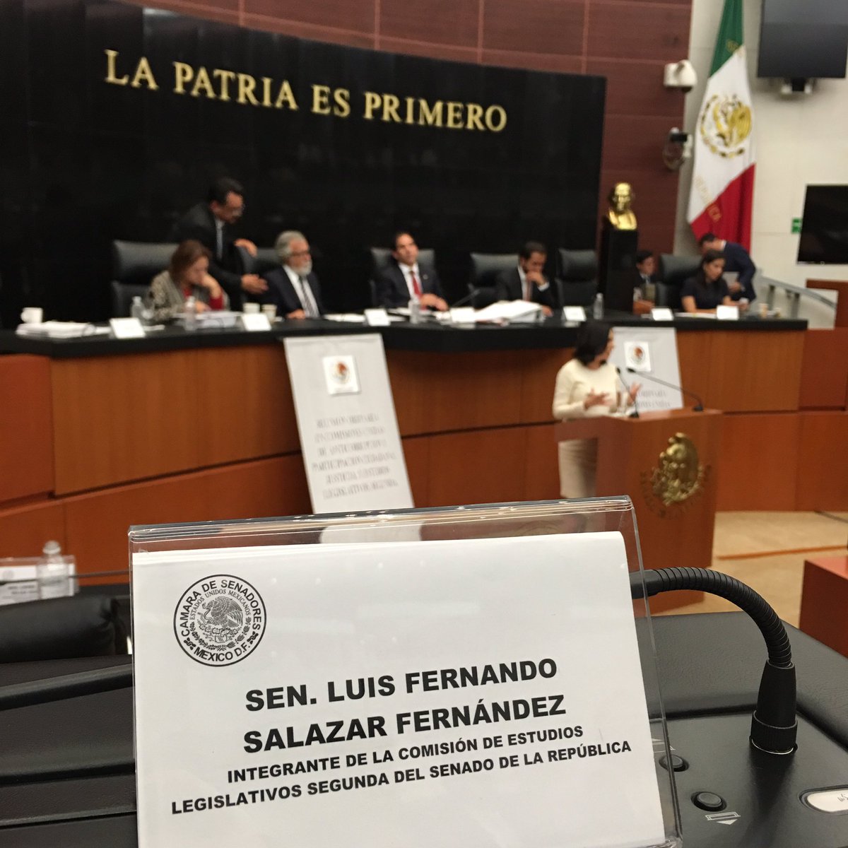 SalazarLuisFer's tweet photo. En estos momentos da inicio Ia discusión de la Ley General del Sistema Nacional Anticorrupción. https://t.co/SEj9AXfVba