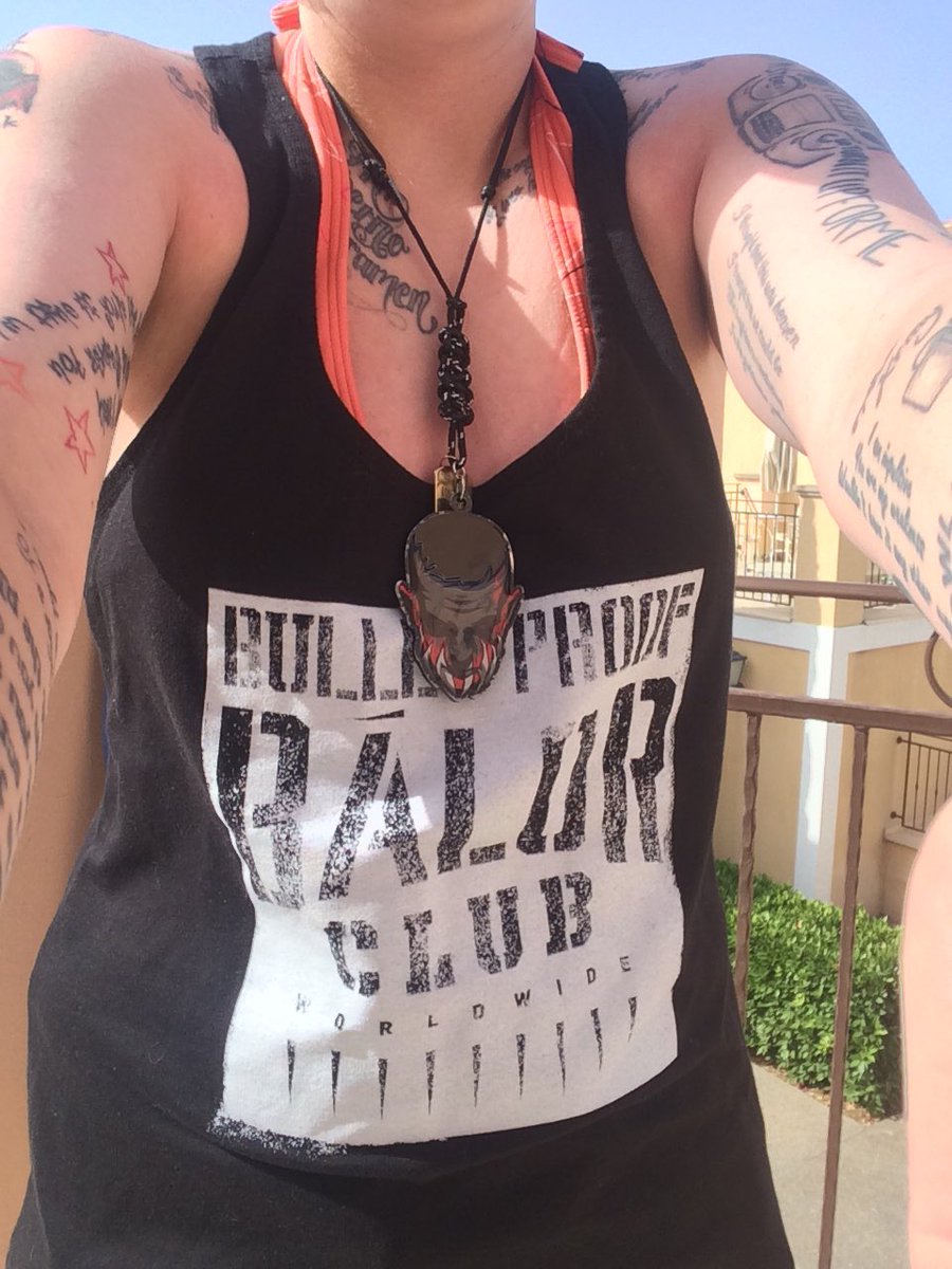 _CrossingOver's tweet photo. In honour of @wwebalor's NXT homecoming I'm in full #BulletproofBC mode. Wish I was in Dublin to hear that cheer. 👌🏻 https://t.co/nvJevc0nJz
