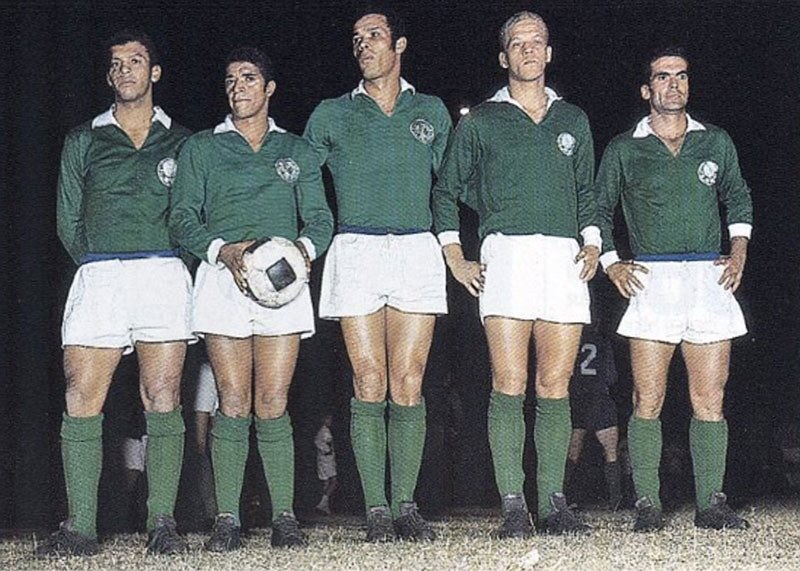 OldFootball11's tweet photo. #Palmeiras (1968): #Suingue #Tupázinho #Servilio #AdemirDaGuía and #Rinaldo https://t.co/iCSrfb4nyb