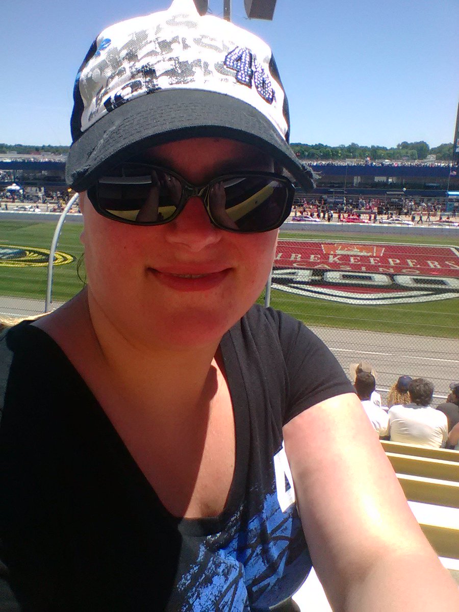 netter48's tweet photo. Thanks @MISroger for another gr8 experience! @MISpeedway Rocks! #FireKeeper400
#CanadasHomeTrack https://t.co/DMp9IRYTyA
