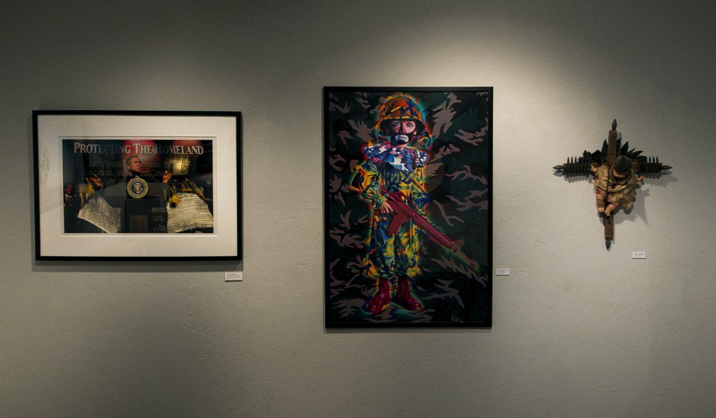 Art and social commentary combine at BC Space | LA Times #AmerikanKrazy henryjameskorn.com/2016/06/13/art…