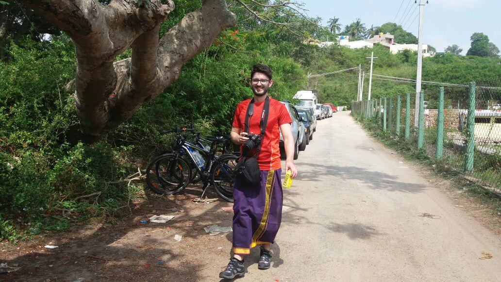 AdventuresTree's tweet image. When you walk and take it slow you experience the world around you. Join us on our walking tours in South india.