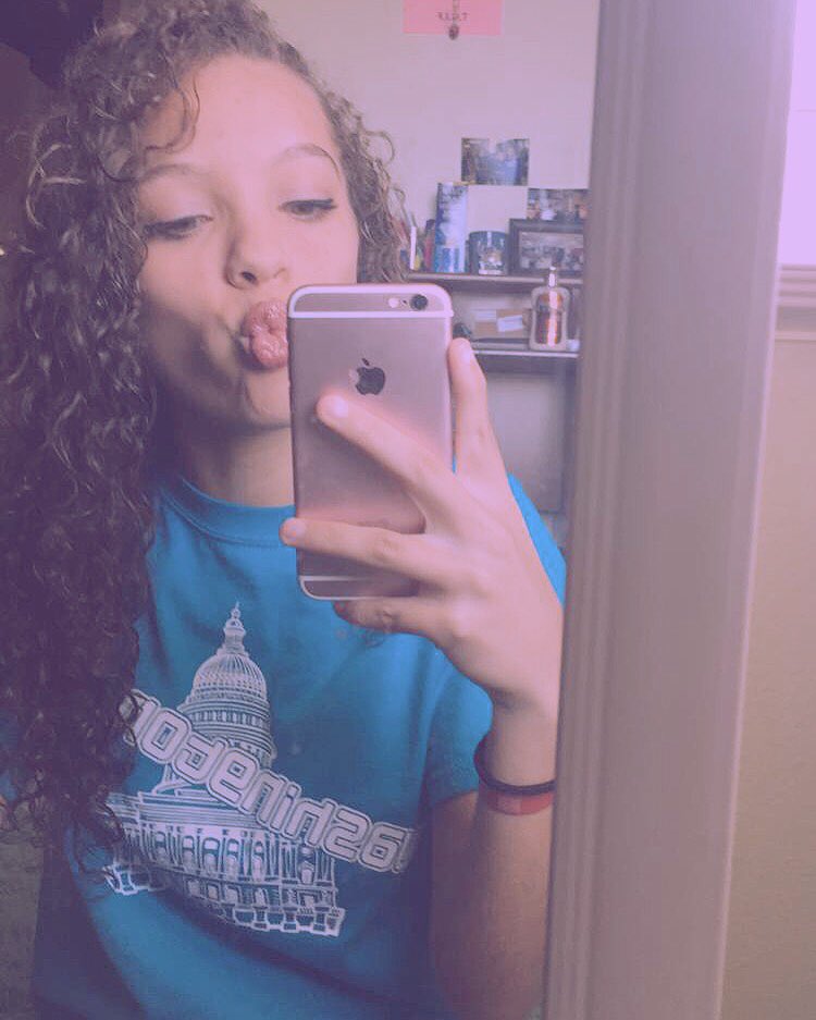 jayln_'s tweet image. 💲💲💲