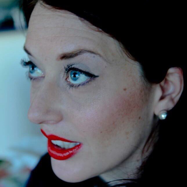 FuzedDesign's tweet image. This is #me.Just wanted to say #hi from #Fuzed #FuzedDesign #graphicdesign #marketing #socialmedia #virtualassistant