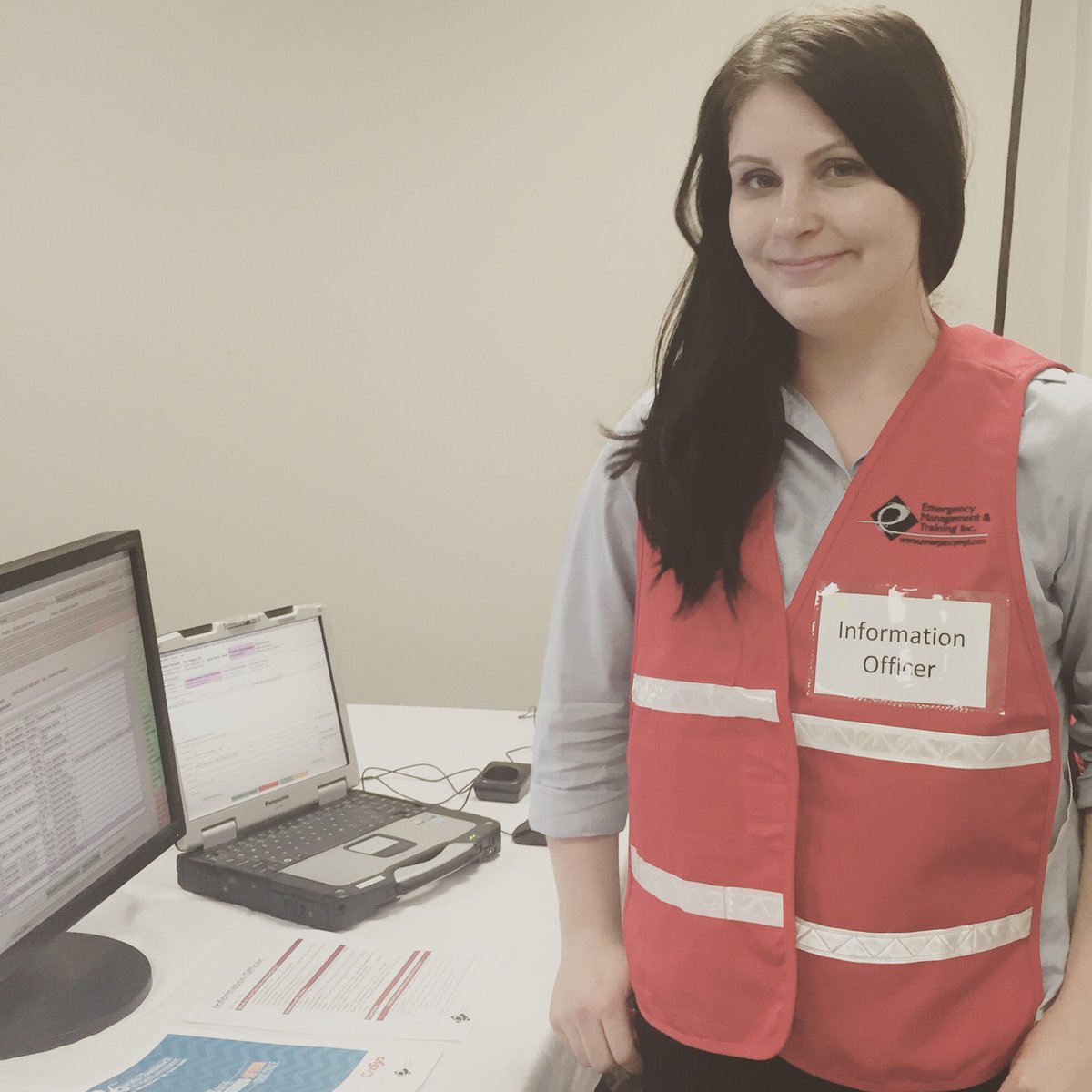 Jo_Lately's tweet photo. Had the pleasure of partaking in an EOC Exercise where I played the info officer last Sunday during the #wcdm2016! https://t.co/IXBe0KPFkX