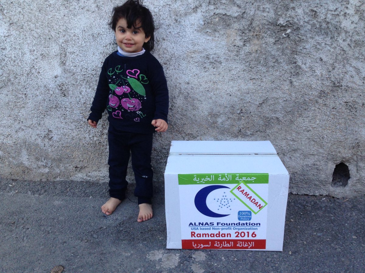 islamicfreedom's tweet photo. Provide #Refugees with #foodparcels in Gaziantep
Each Parcel Costs Just $35 
Donate at:
https://t.co/swPiRm9Dsq https://t.co/aIApW0ld1r