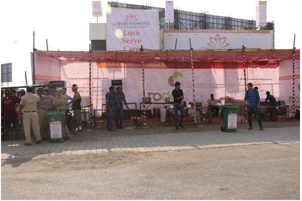 Gourmet_R's tweet photo. .@Gourmet_R practices food hospitality with a soci-economic cause. Ro-da-cha stalls served food during #IPL2016! https://t.co/wNJD2ACbqq