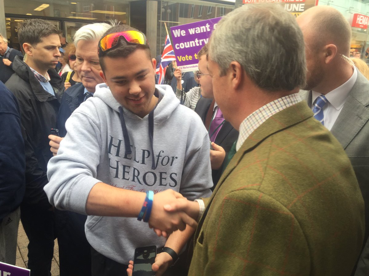 Nigel_Farage's tweet photo. A little rain but tons of enthusiasm to Leave EU in Kingston on the #BrexitBusTour! https://t.co/Lvp93VKYE4