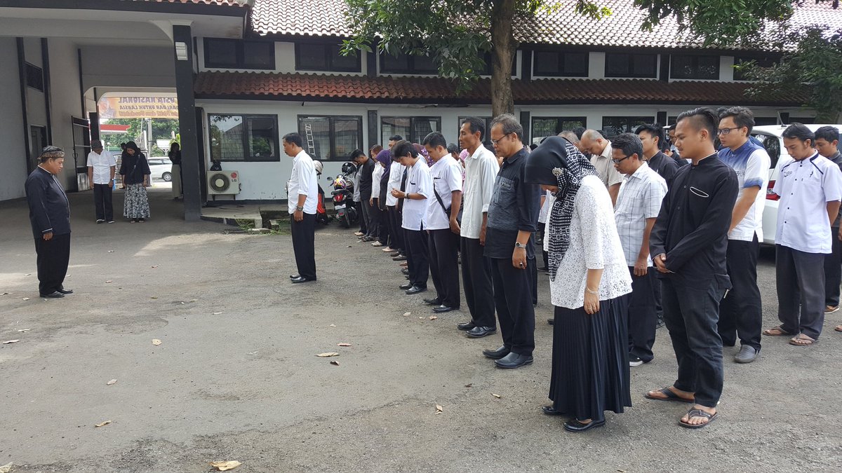 fuadanol's tweet photo. @DediMulyadi71 @dkk_purwakarta apel siang dinkes tgl 14062016 https://t.co/o1i62kL7N2