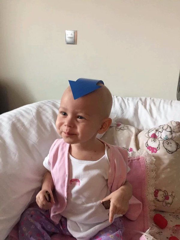 Donör Olmak #NeGetirir 

Bir Çocuğun Gülüşünün Sebebi Olabilirsin

Yetmez mi ?

Unutmayın

#1ÇocukGülerDünyaGüler