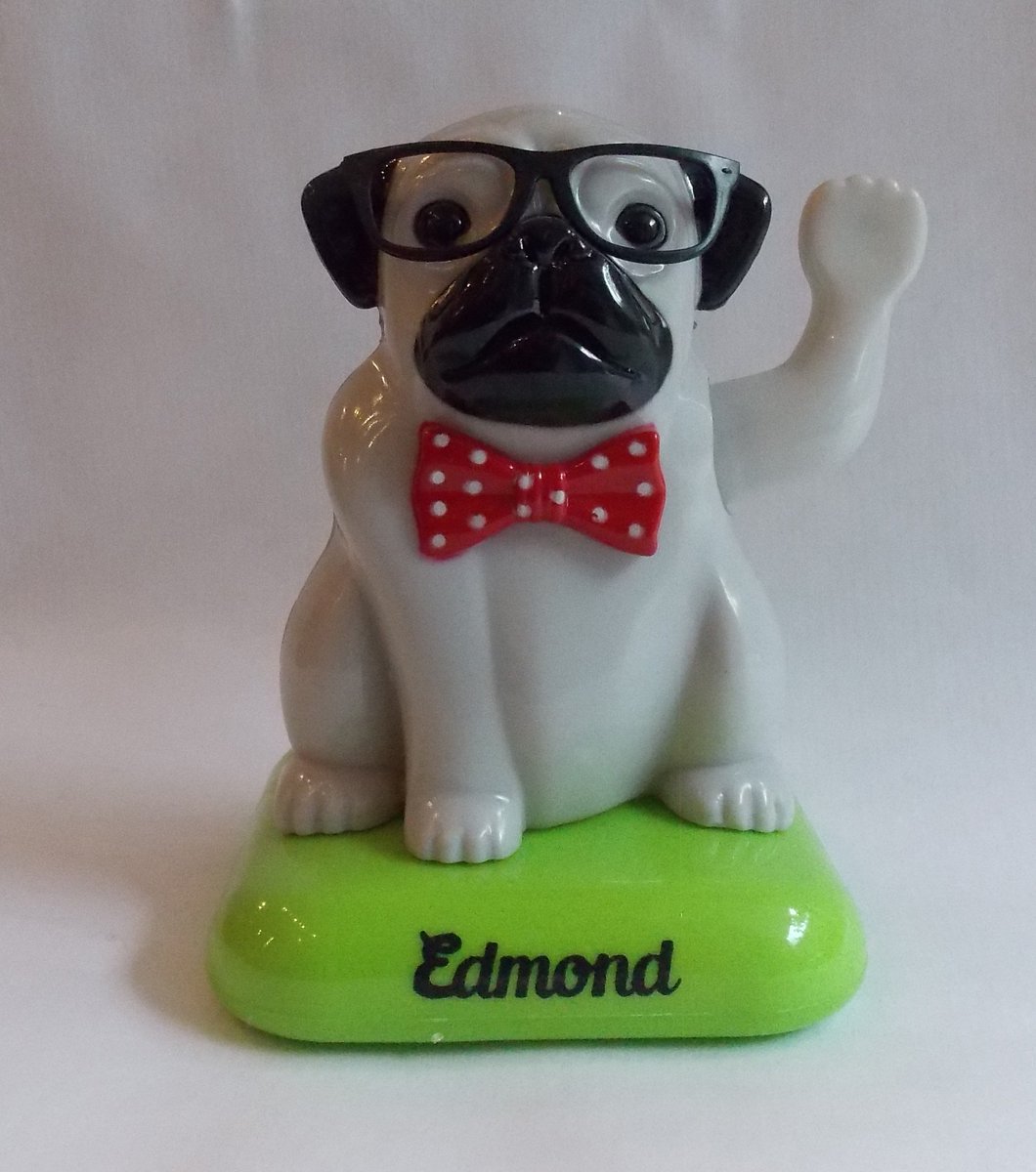 HydeSeek1's tweet photo. #pug #gift from #hydeandseek #parisstreet #exeter #devon #edmond #solarpug #wavingpug £6.95 #puggifts #doglover #dog https://t.co/9K8udqjHd8