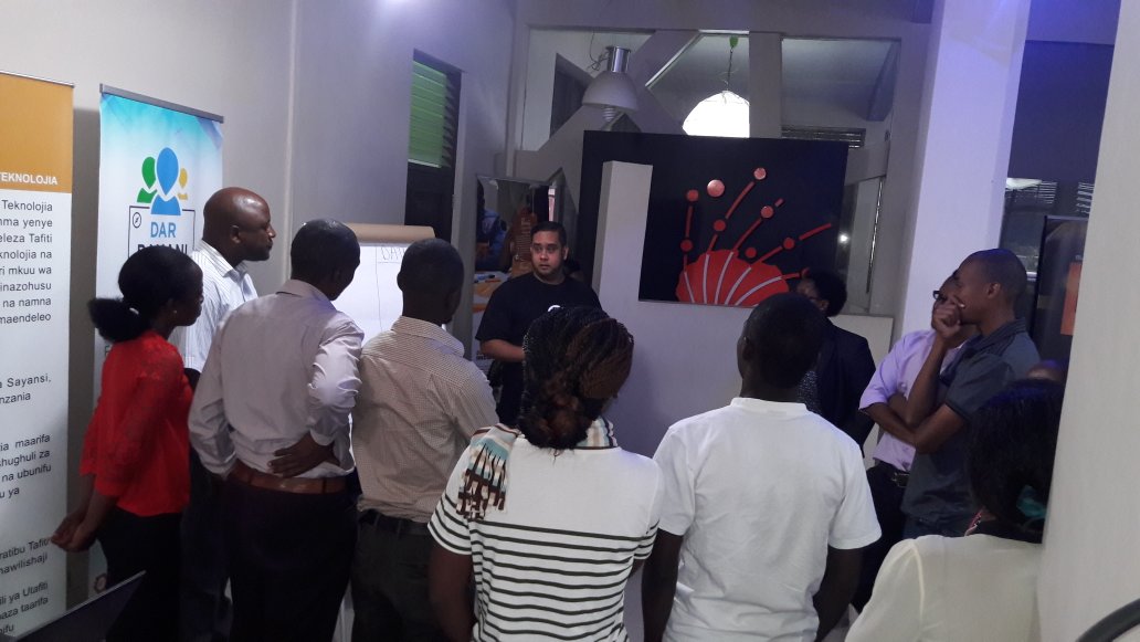 FUFUJID's tweet image. .@jpb4rretto and William facilitating about #Data &amp;amp; #OpenData on #OpenDataWorkshop #Buni #COSTECH @ODIHQ @WBG_ICT