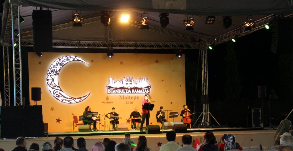 Maltepe konserimizden...Güzel ambiyans için teşekkürler <a href="/istanbulbld/">İstanbul Büyükşehir Belediyesi</a> ,<a href="/kultur_istanbul/">İBB Kültür AŞ</a>