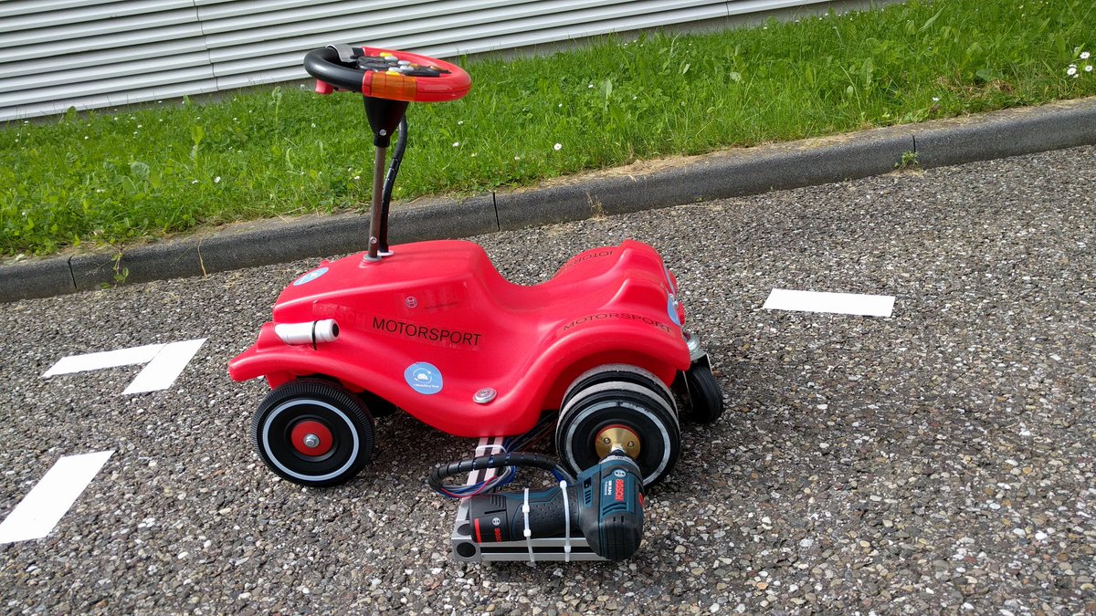SamothRelgi's tweet photo. Hier etwas Neues zum Testen für die @ZoePionierin :) #emobilityday #ebuddy #bosch https://t.co/6ELF7nzCCT