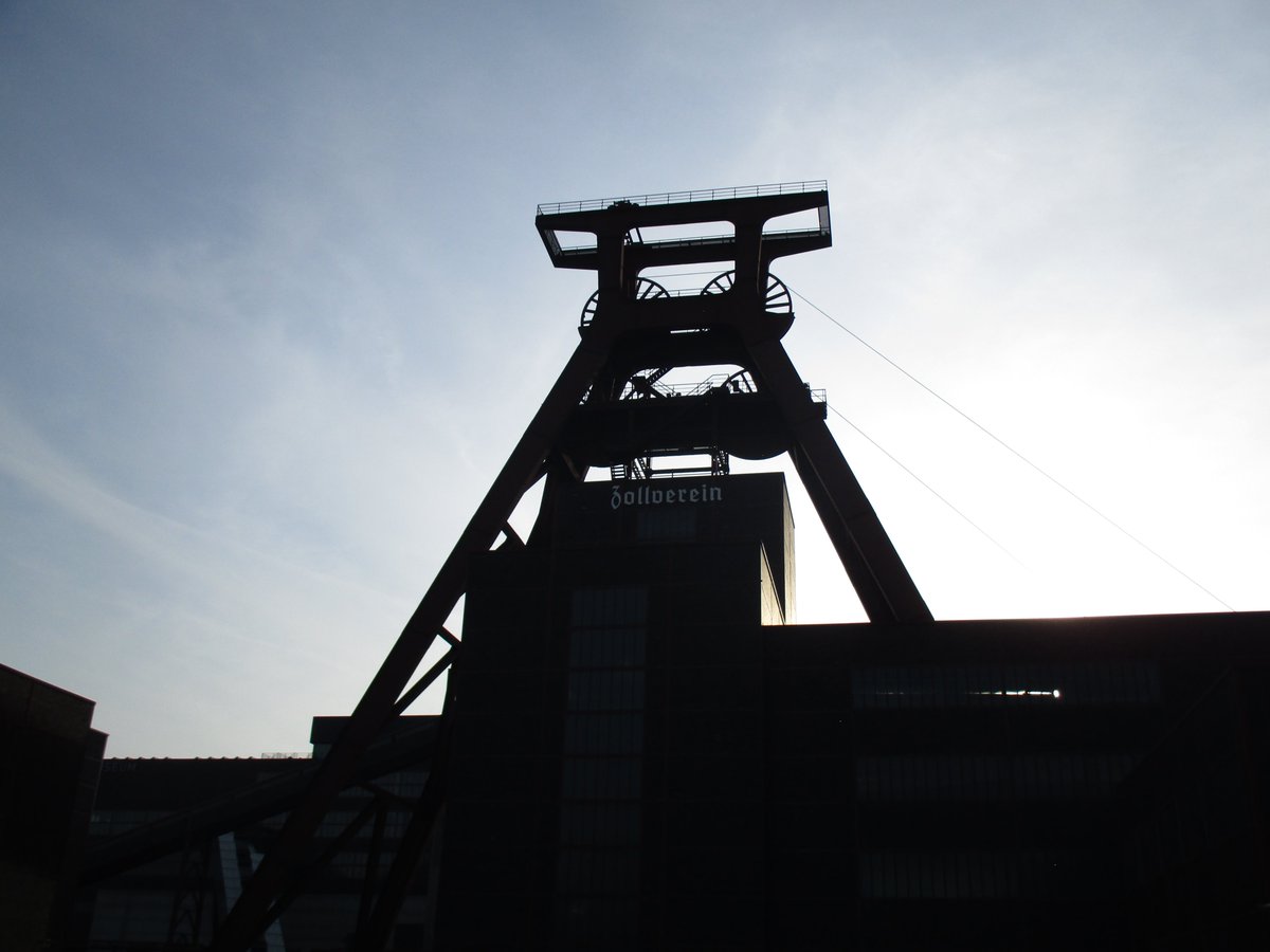 Ein kleiner Bericht vom GIGA-Wochenende in Essen auf Zollverein:
einsachseaufreisen.com/2016/06/13/glu…