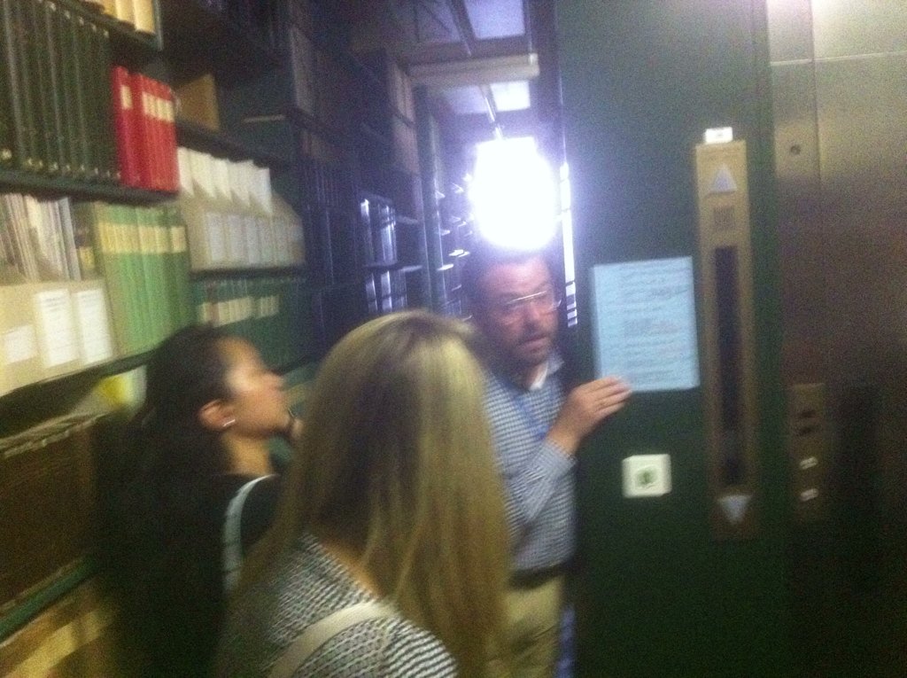 cuhd_edu's tweet photo. En el corazón de la biblioteca @UNOGLibrary #IVDiplomaDDHH #UN https://t.co/G87OSKHL7d