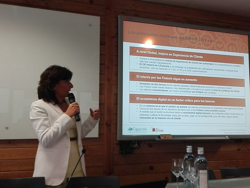 rgarciadelacruz's tweet photo. Presentación del #WorldRetailBankingReport 2016 con Marga García de @Capgemini_ES en el @IEB_Spain https://t.co/n9wpPEjkxB