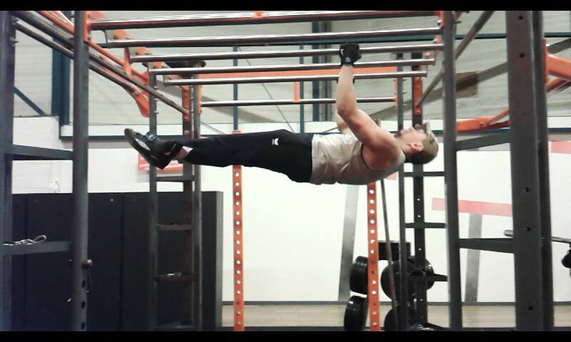 FitEdgeOfficial's tweet photo. @BasicFitNL practicing some front lever. #basicfit #frontlever #frontleverhold #calisthenics #workout #frankmedrano https://t.co/WLoiI1UZUx