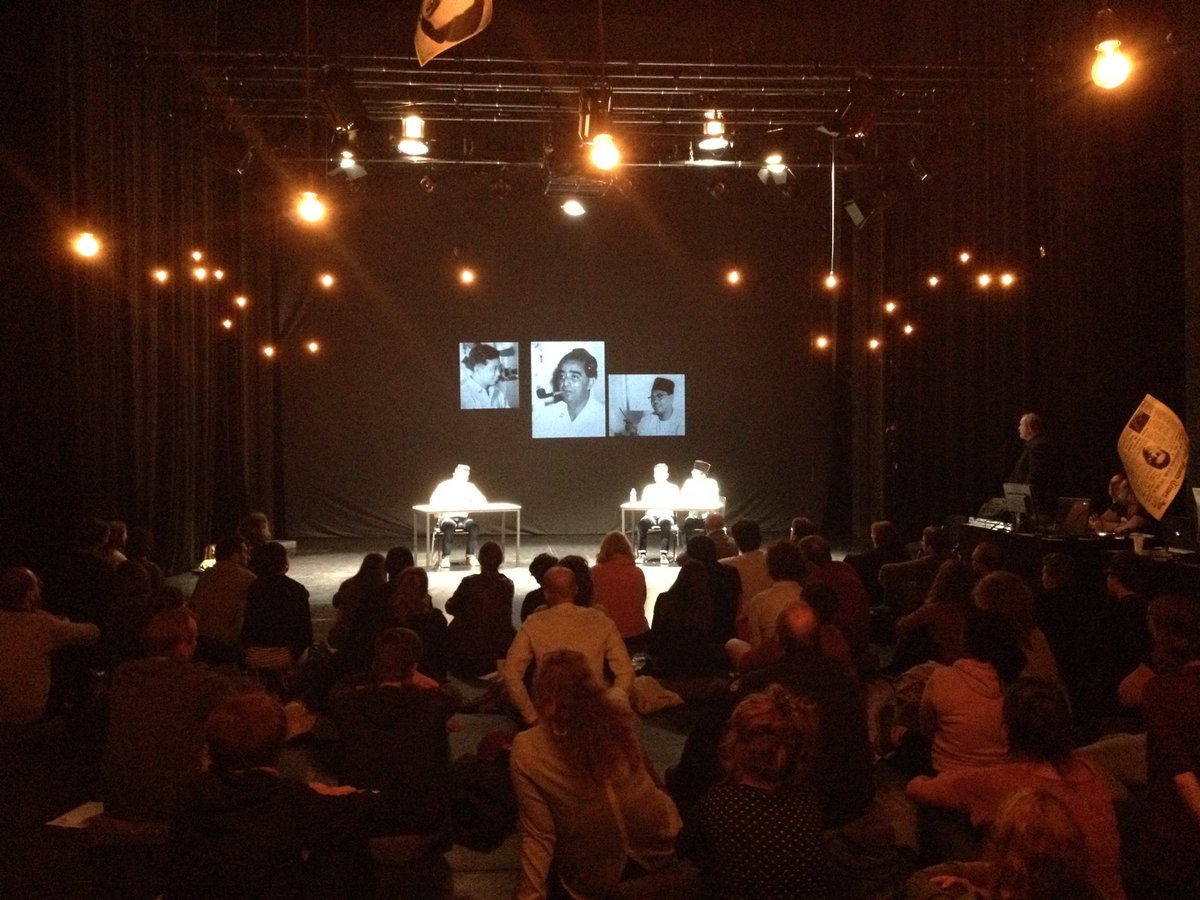 FiveArts's tweet photo. 'Baling', at #FestivalTheaterformen, Braunschweig, Germany, 12-14 June 2016. https://t.co/QJzAiKKXb2 #Baling2016 https://t.co/OjdKq7Pzzb