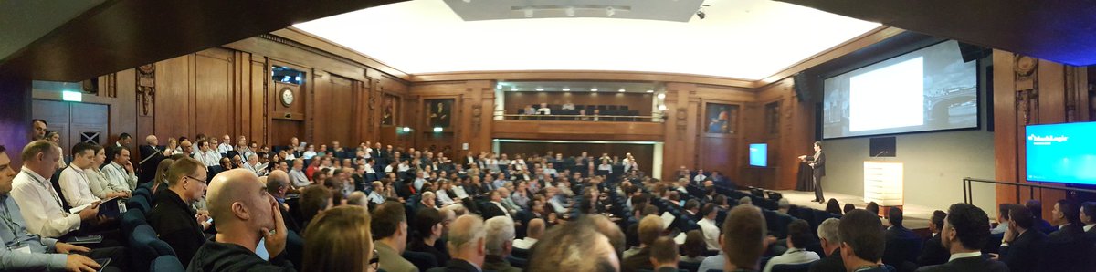michelderu's tweet image. Packed house at @CEOBloom keynote: Integrating Data From Silos #MLW16 #NoSQL #Marklogic