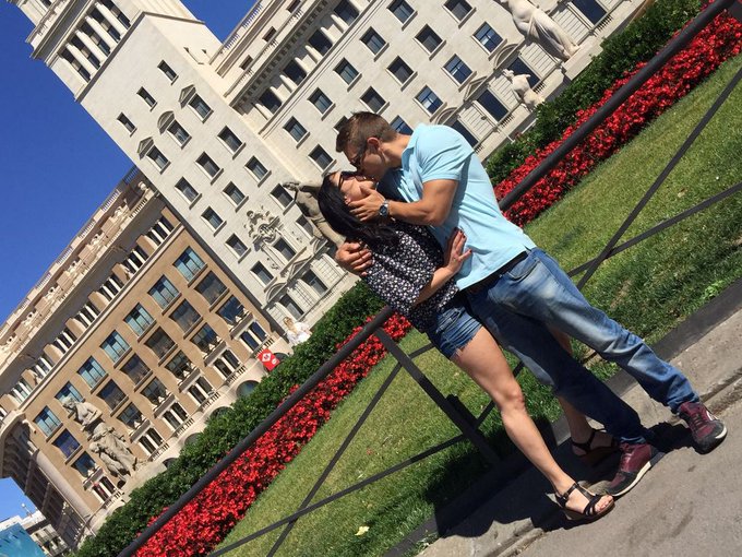D&iacute;a d novios jajaja @Juan_LuchoXXX @LaraTinelli @robertofilmart https://t.co/dfcFxYEDvs<a class="tags" target="_blank" title="On Twitter" href="/?out=eyJ0eXAiOiJKV1QiLCJhbGciOiJIUzUxMiJ9.eyJpYXQiOjE3MjA3OTEyNjAsImlzcyI6InR3cG9ybnN0YXJzLmNvbSIsIm5iZiI6MTcyMDc5MTI2MCwiZXhwIjoxNzUyMzI3MjYwLCJyZWRpcmVjdF91cmwiOiJodHRwczovL3R3aXR0ZXIuY29tL0p1YW5fTHVjaG9YWFgifQ.bk7z0Y7wwGvWY1cFQOmeAtIZXo9e4OFkqx14KLnIFoKduJEjBVSdzq_4MZq1hSmvsw7M6qY_I4a9z894hA2cPQ">@Juan_LuchoXXX</a><a class="tags" href="/tag/laratinelli">@laratinelli</a><a href="/tag/italia"class="tags"><span>#italia</span></a><a href="/tag/bologna"class="tags"><span>#bologna</span></a><a href="/tag/dispensaemilia"class="tags"><span>#dispensaemilia</span></a>