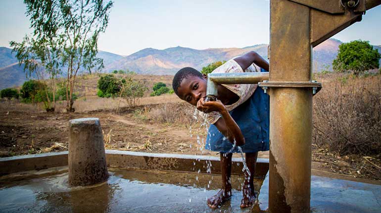 onewateruk's tweet image. “Pure water is the world’s first and foremost medicine”. Follow us if you agree