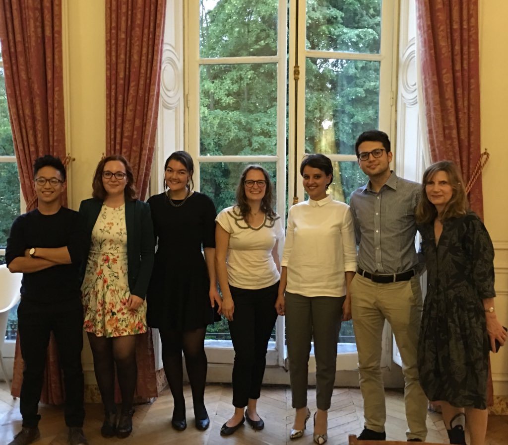 Edtechtours's tweet image. Nous avons pu échanger avec @najatvb sur les meilleures pratiques d&apos;innovation pédagogique. Vers une #FrenchEdtech ?