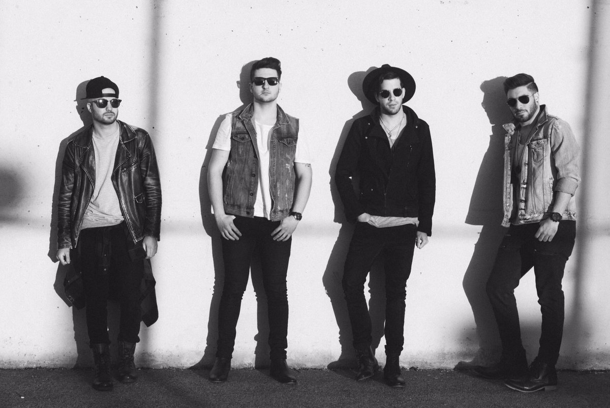 TheClassicKids's tweet photo. Exactly. One. Year. Ago. Four. Brothers. Started. The. Classic. Kids🎙 📷 @BareBonesVM https://t.co/tggk2LBzSf