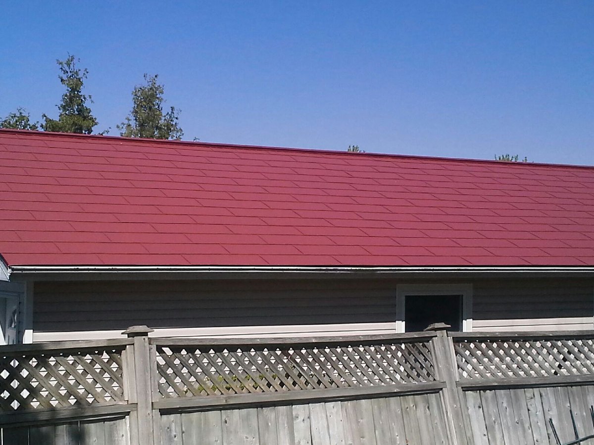 munrocontract's tweet image. Wakefield bridge steel shingles look fantastic on any type of roof Contact us for info! munrocontracting@hotmail.com