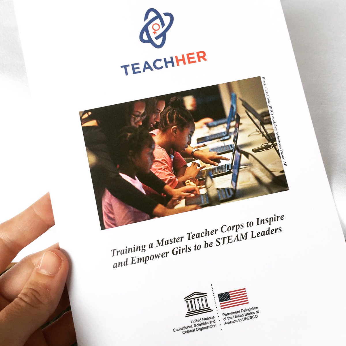 Analía Ibargoyen tweet media