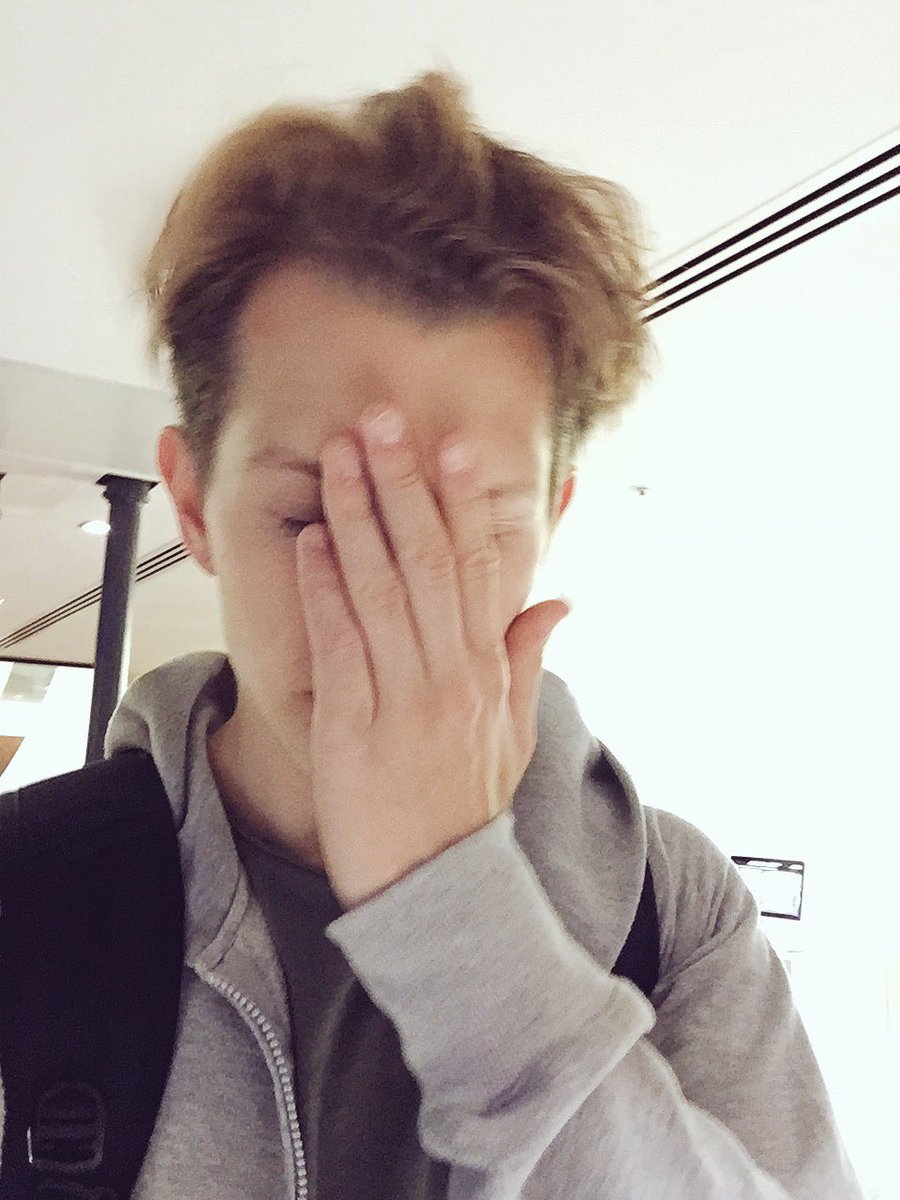 TheVampsJames's tweet photo. Speaking of @VirginActiveUK ... Just had an awesome leg session... First one in ages and feeling it already https://t.co/0dtCrKItmq