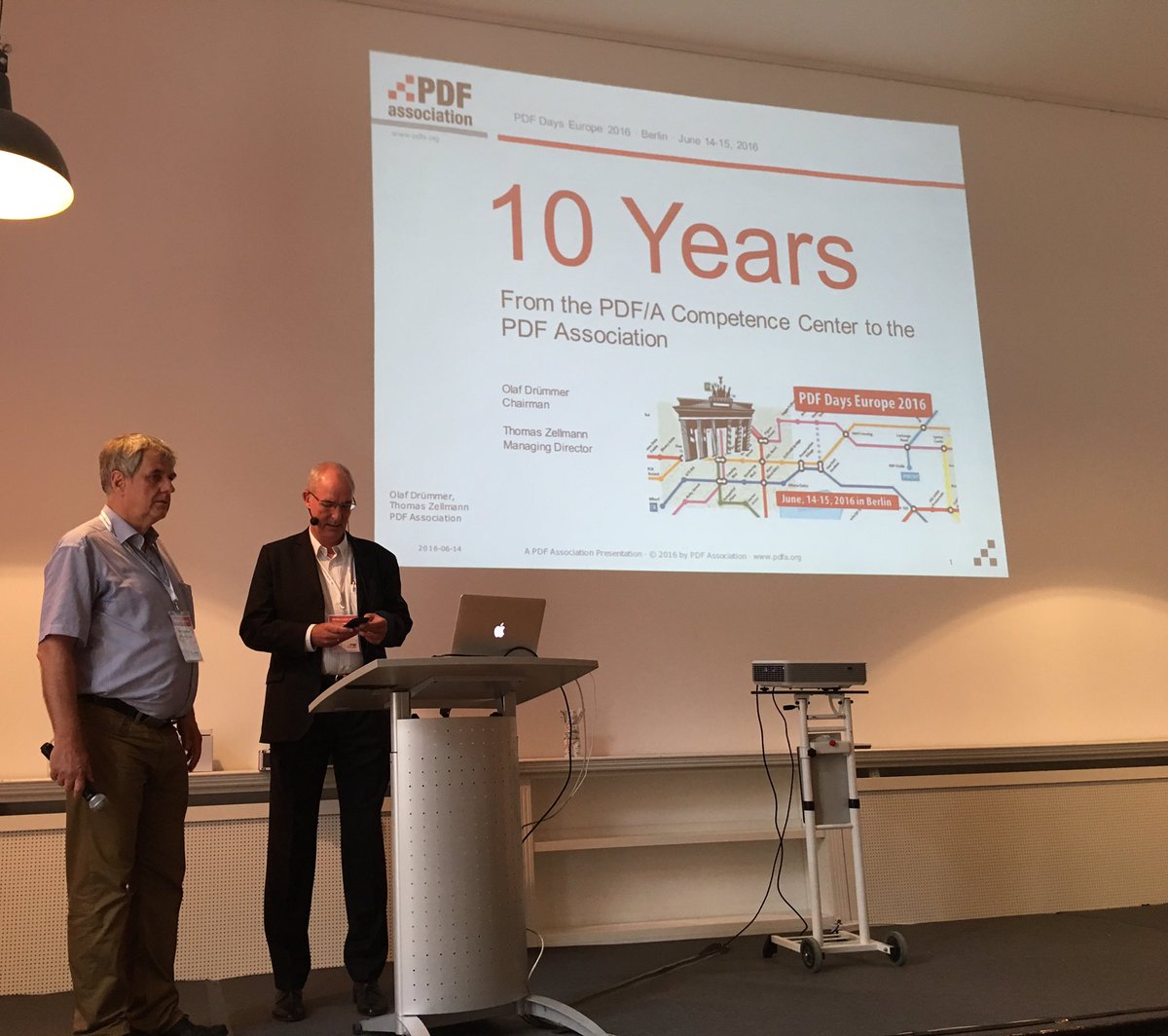 ReneRebeTM's tweet photo. Long time no #talk #pdfdays2016 #pdfr #exactcode #twaindirect https://t.co/kIzKTfQ7ur