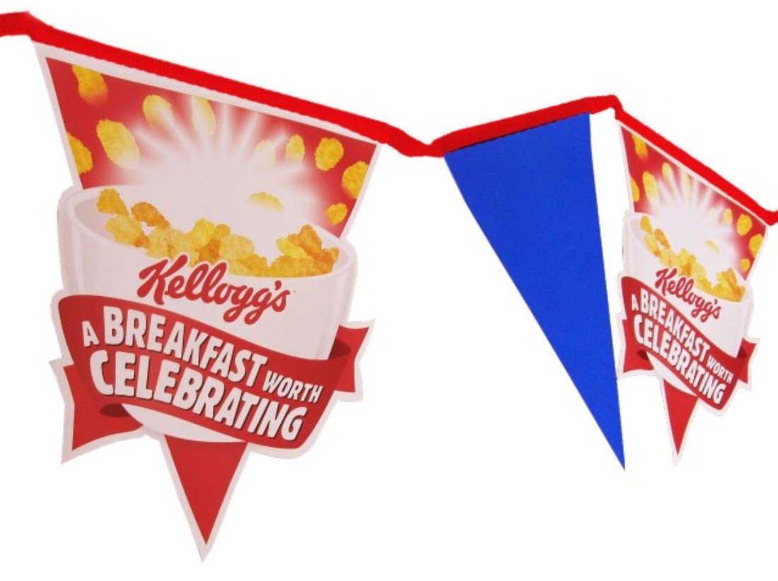 Good afternoon all  #UKBusinessLunch  We have free UK delivery on our personalised bunting for a limited time only