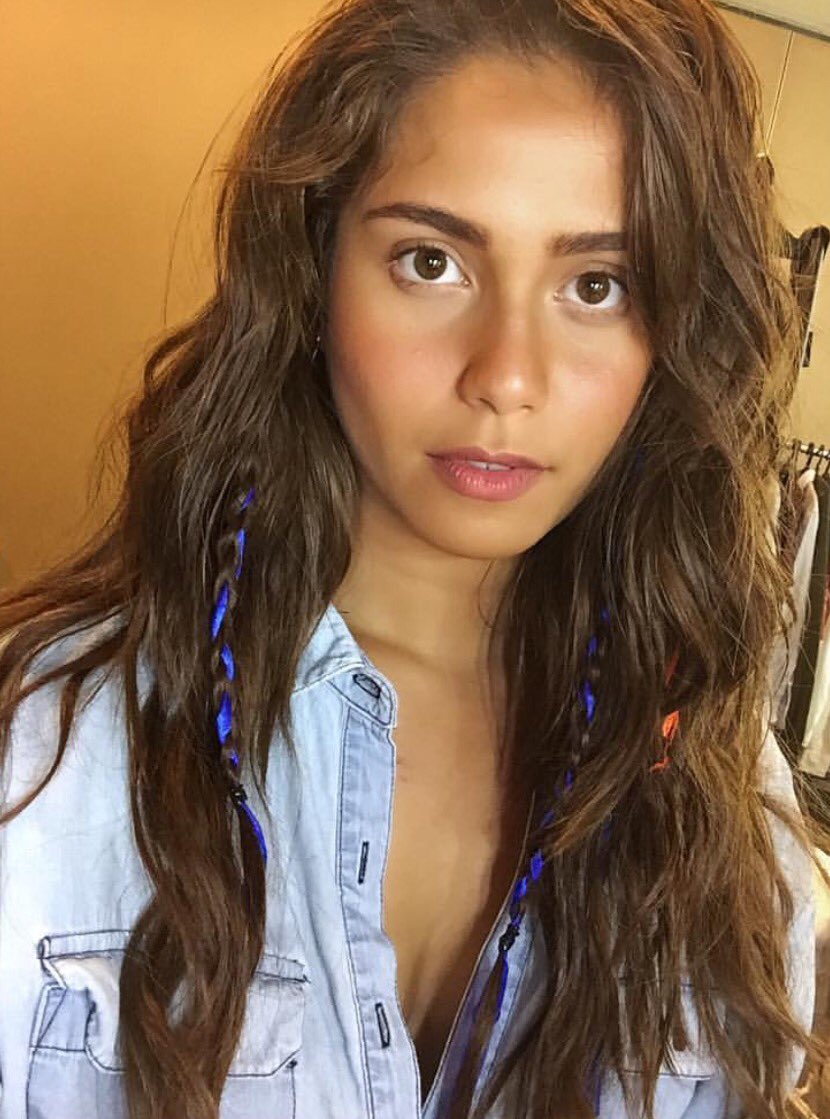 On Twitter Jessy Mendiola Looks Like Kaya Scodelario Here