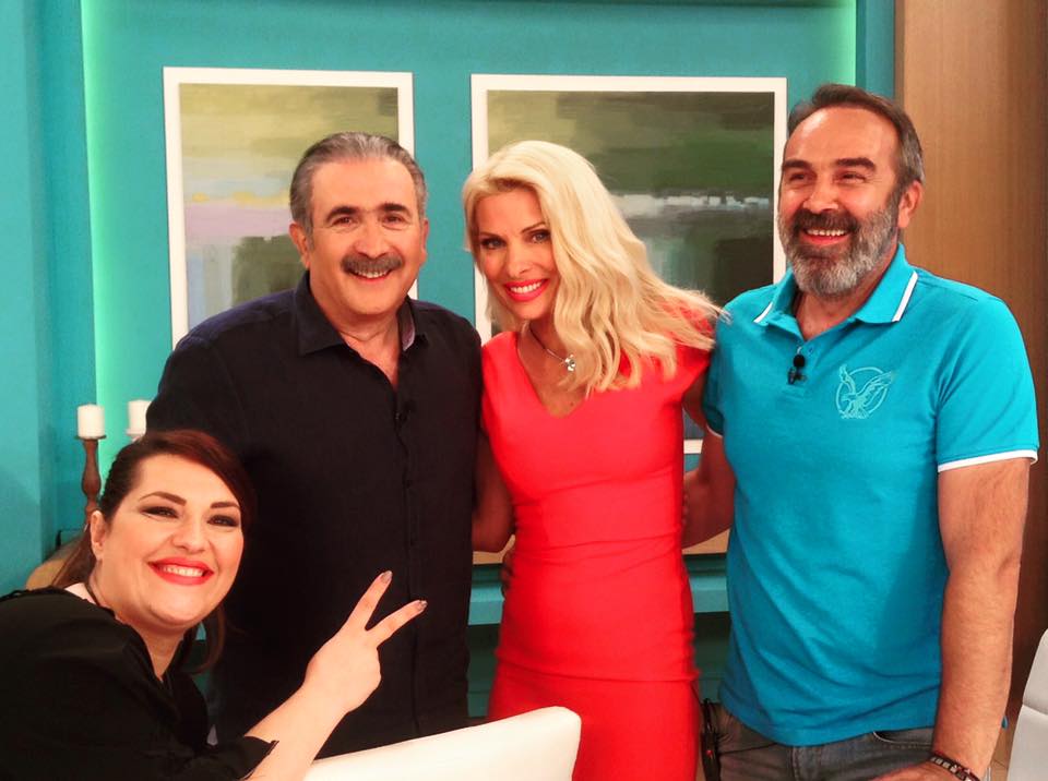 alpha_cyprus's tweet photo. Το τελευταίο Αλ Τσαντίρι Νιουζ της σεζόν, απόψε στις 21:00. Σε ρόλο έκπληξη η Ελένη Μενεγάκη. #altsantiri https://t.co/cxHhQoSuv9