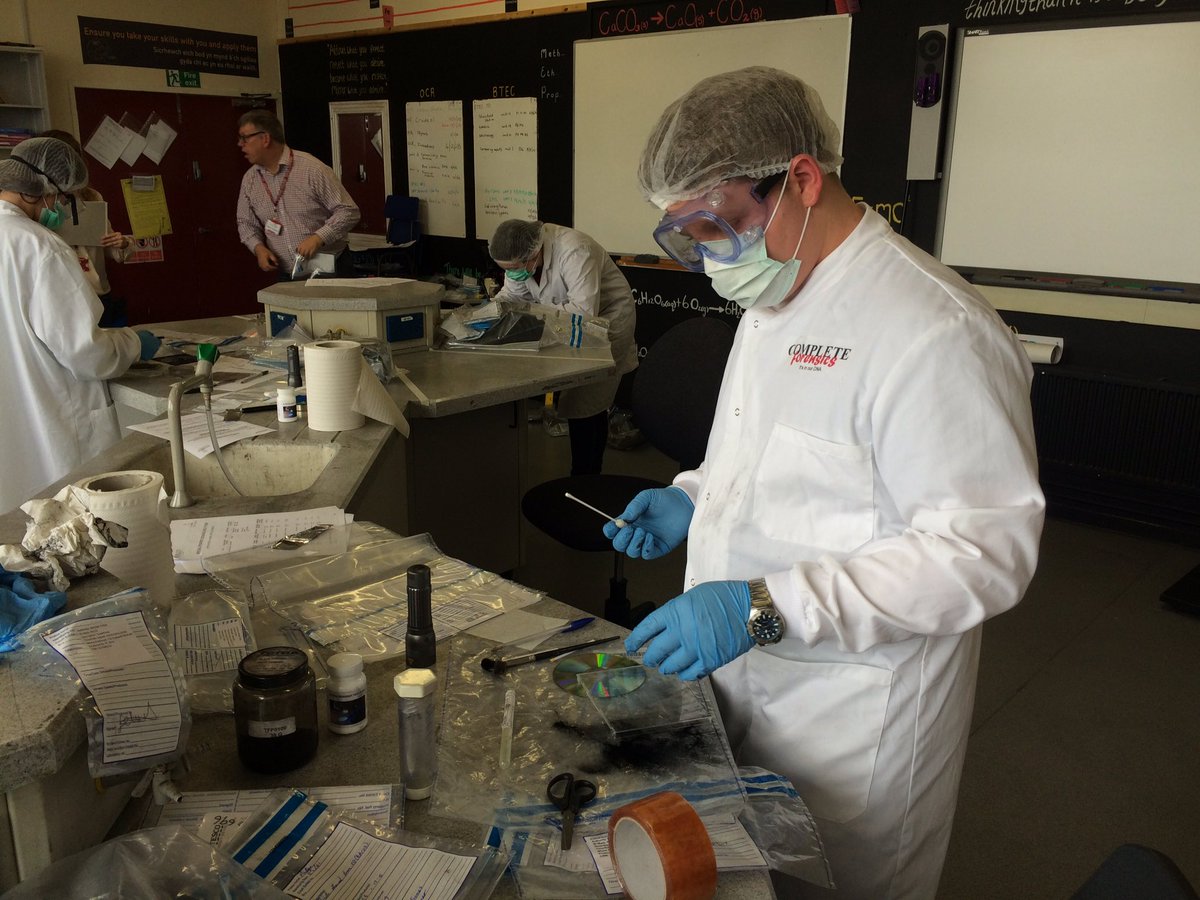 BridgendCollege's tweet image. #ForensicScience @worldskillsUK at Bridgend College today!